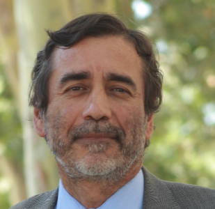 Aaron Cavieres